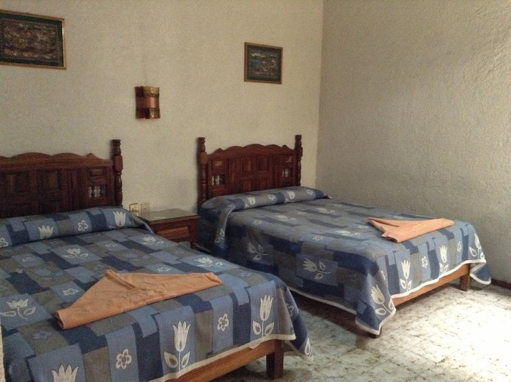 Hotel Atilanos Morelia Rum bild